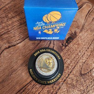 Warriors NBA 2018 championship replica ring